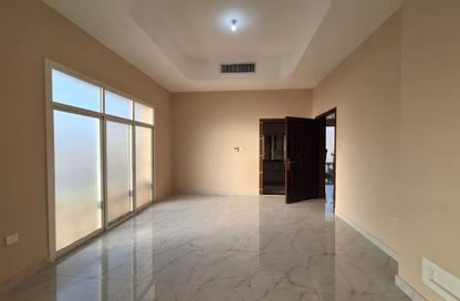 Villa - 3 - 3 for rent in Mohamed Bin Zayed Centre - Mohamed Bin Zayed City - Abu Dhabi Villa - 3 - 3 for rent in Mohamed Bin Zayed Centre - Mohamed Bin Zayed City - Abu Dhabi