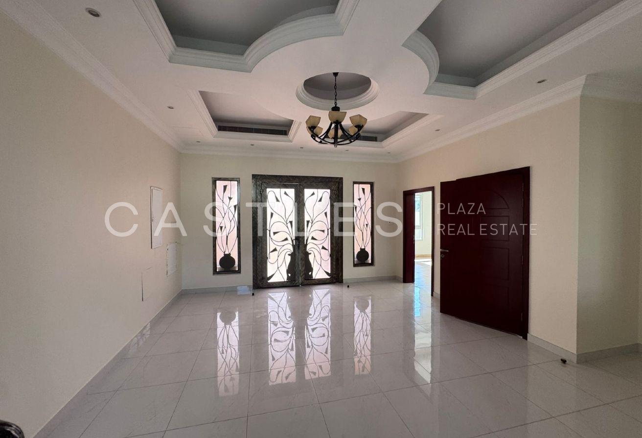 6 Bed I Independent Villa | Premium Living photo 10