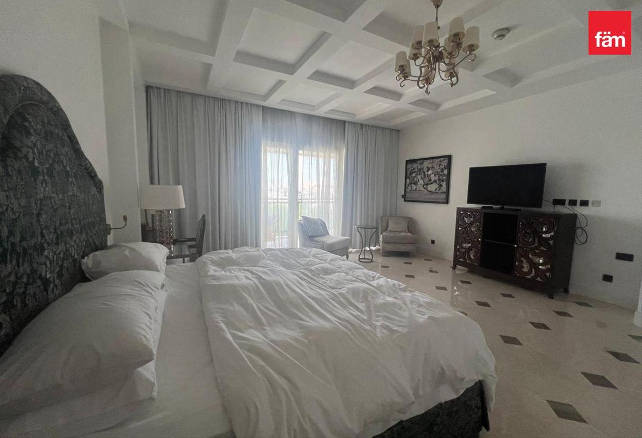 Furnished, Private pool | Luxurious photo 13