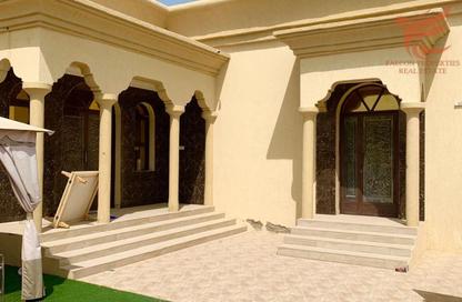 Villa - 4 Bedrooms - 5 Bathrooms for rent in Julfar - Ras Al Khaimah