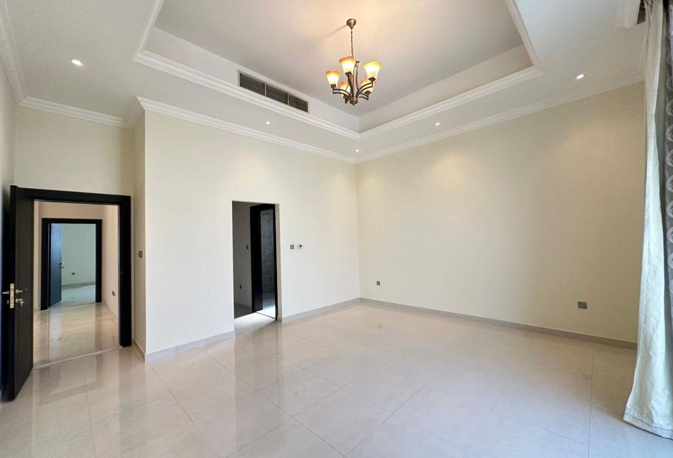 5 BED+MAID / LUXURY SPACIOUS VILLA / GARDEN & POOL photo 9