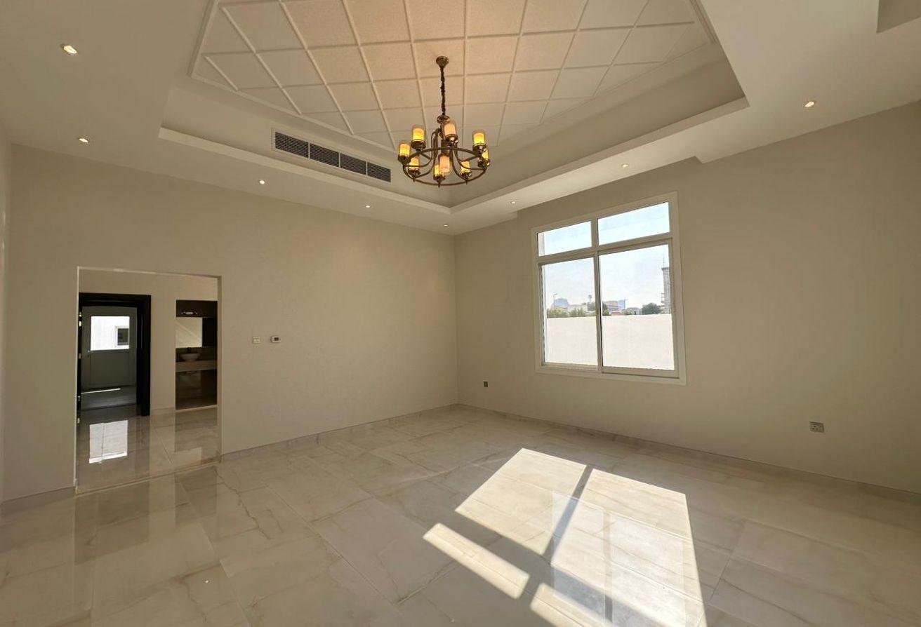 5 BED+MAID / LUXURY SPACIOUS VILLA / GARDEN & POOL photo 7