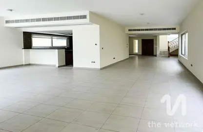 Villa - 4 Bedrooms - 4 Bathrooms for rent in Legacy Nova Villas - Jumeirah Park - Dubai