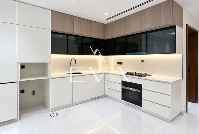 155524600 - Property Image 3