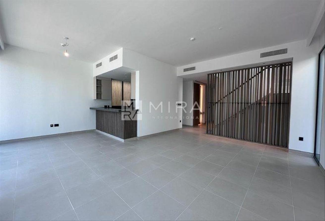 Premium & Spacious I Close To Amenities photo 2