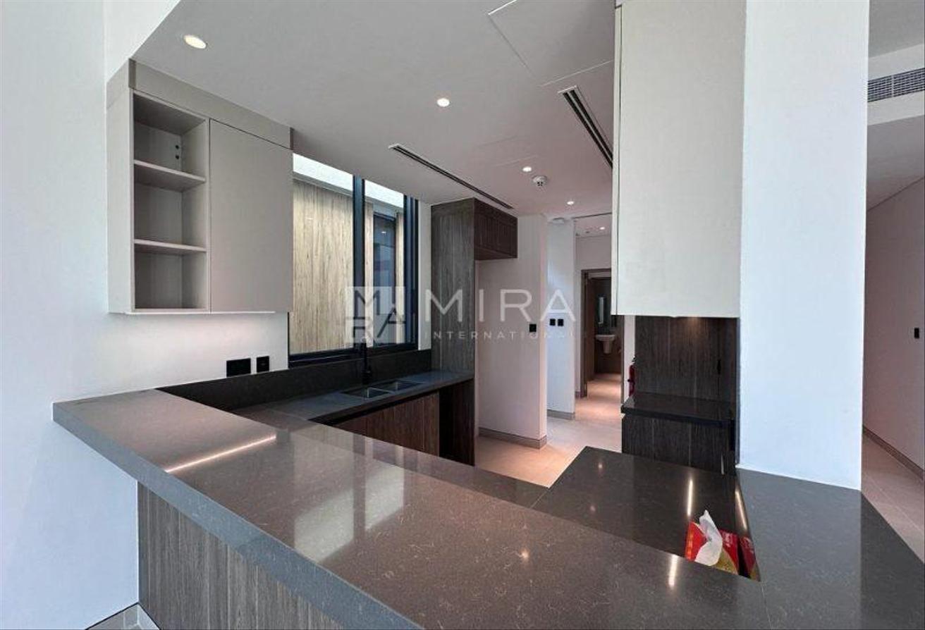 Premium & Spacious I Close To Amenities photo 6