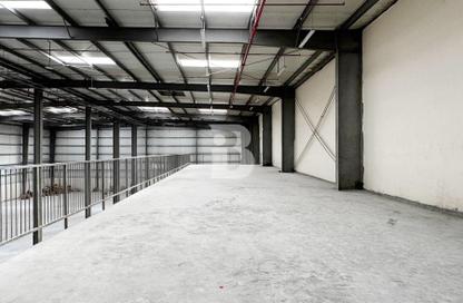 Warehouse - Studio for rent in Saih Shuaib 2 - Dubai Industrial City - Dubai