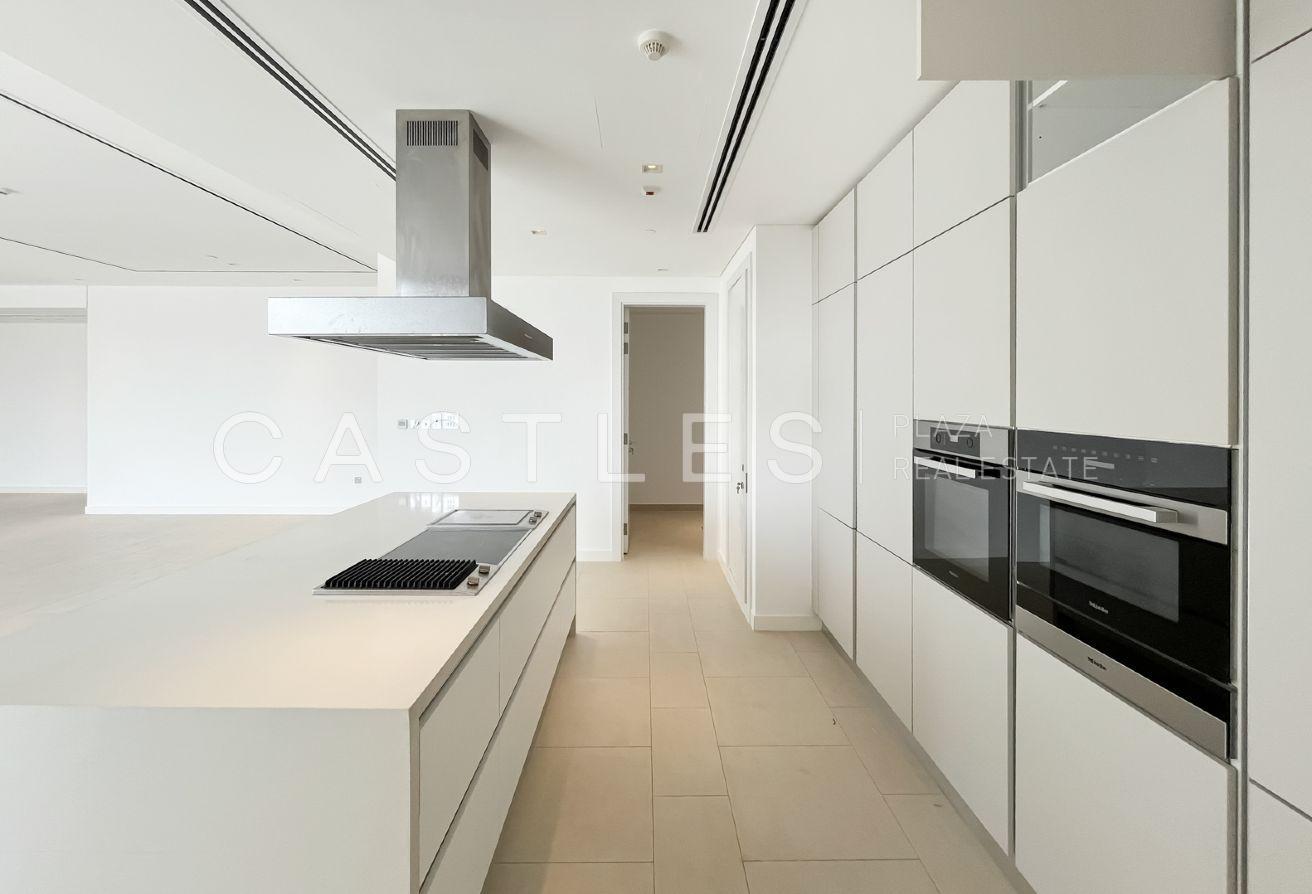 Ready To Move In | Modern Design 2 Bed photo 4