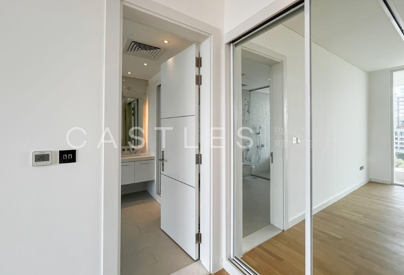 Ready To Move In | Modern Design 2 Bed photo 11