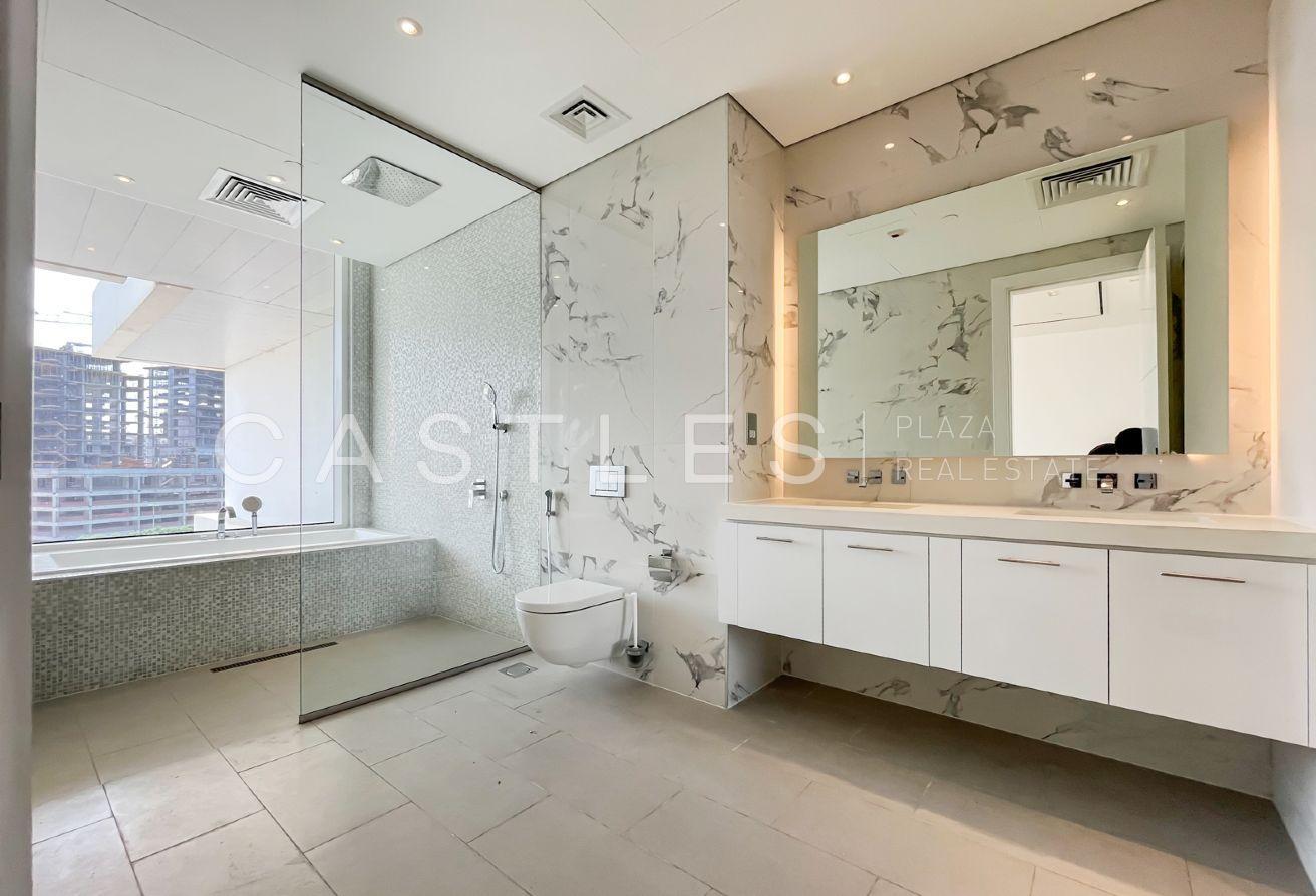 Ready To Move In | Modern Design 2 Bed photo 12