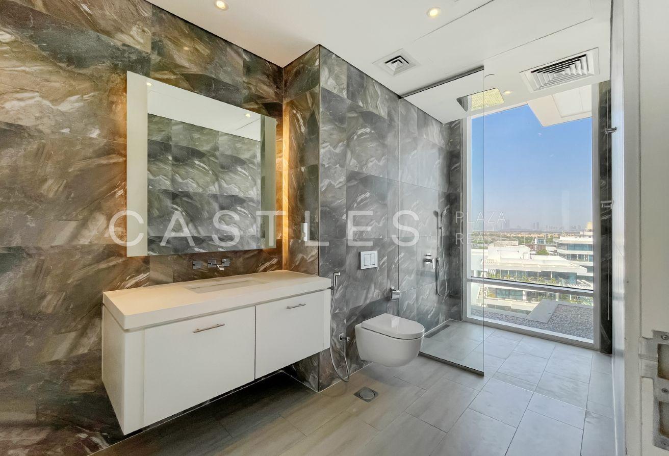 Ready To Move In | Modern Design 2 Bed photo 19