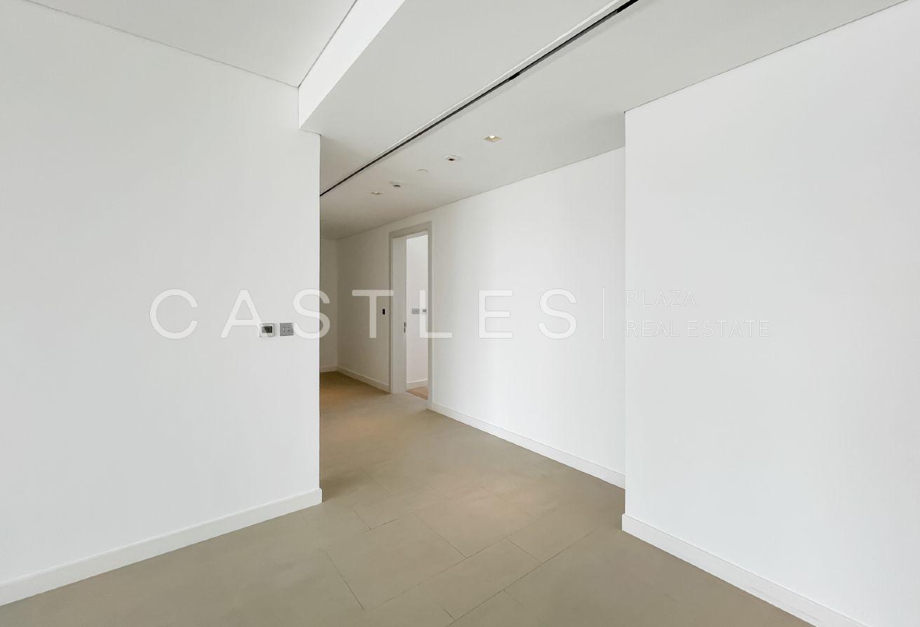 Ready To Move In | Modern Design 2 Bed photo 5