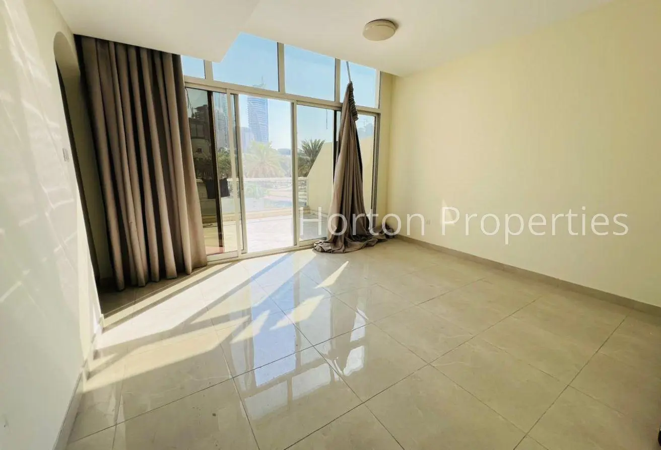158249064 - Property Main Image