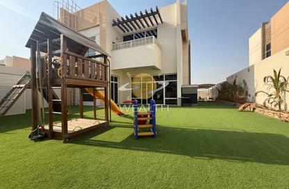 Villa - 4 Bedrooms - 6 Bathrooms for rent in Nasma Residence - Al Tai - Sharjah