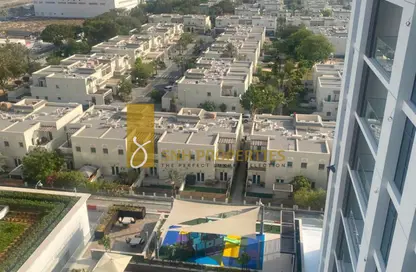 Apartment - 2 Bedrooms - 2 Bathrooms for rent in Azizi Central - Al Furjan - Dubai