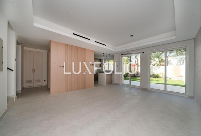 90927894 - Property Main Image