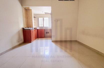 Apartment - Studio - 1 for rent in Fire Station Road - Muwaileh - Sharjah
