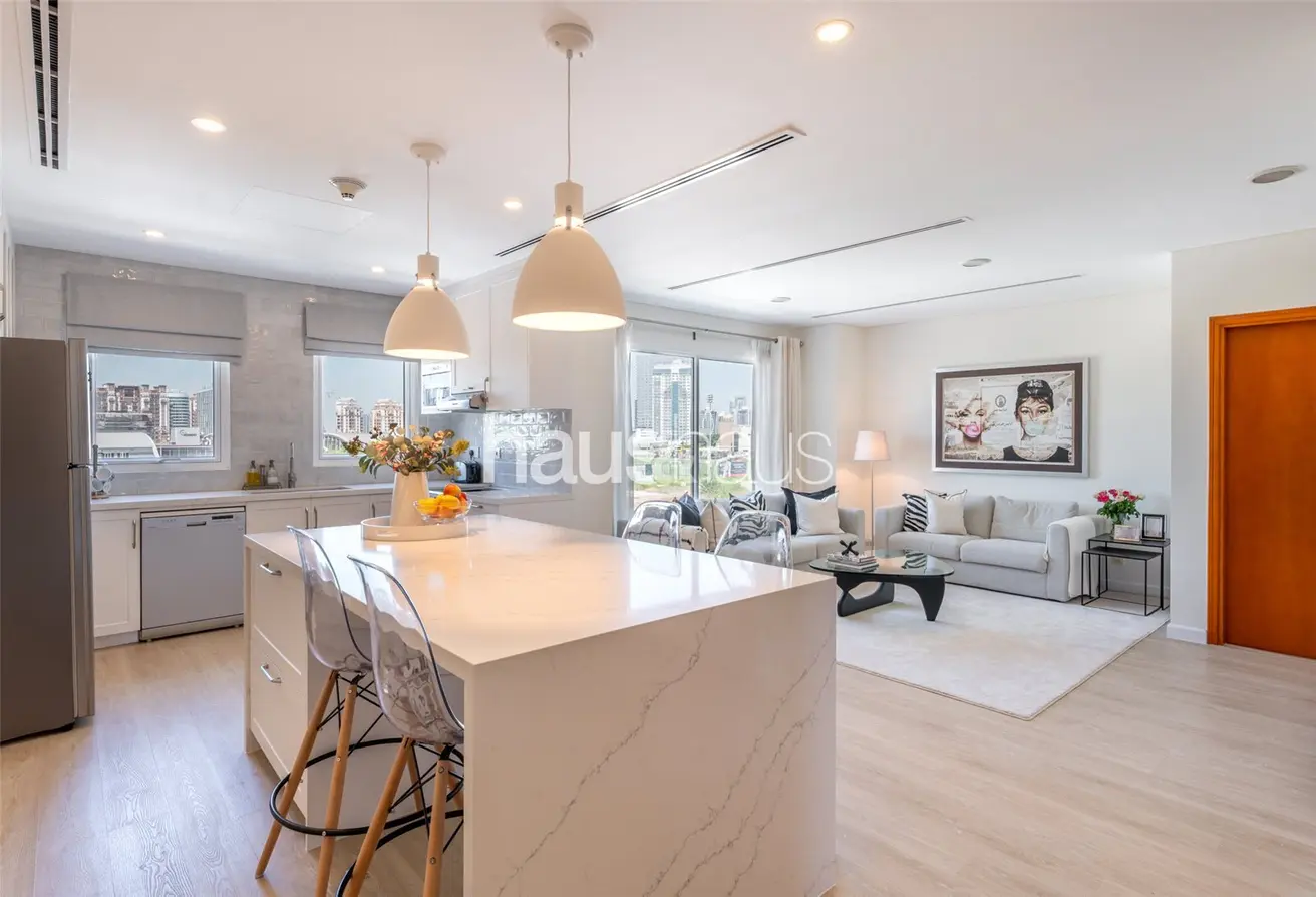 135604463 - Property Main Image