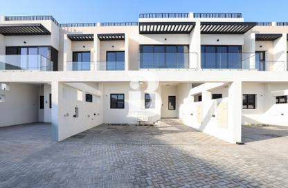 Townhouse - 4 - 6 for rent in West Village - Al Furjan - Dubai