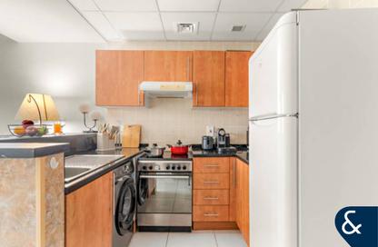 Apartment - 1 - 2 for sale in Marina View Tower A - Marina View - Dubai Marina - Dubai Apartment - 1 - 2 for sale in Marina View Tower A - Marina View - Dubai Marina - Dubai