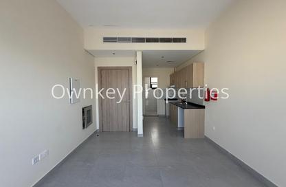 Apartment - Studio - 1 Bathroom for rent in Muna Karama Building - Al Karama - Dubai