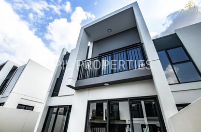 Townhouse - 4 - 4 for rent in La Rosa 2 - La Rosa - Villanova - Dubai Townhouse - 4 - 4 for rent in La Rosa 2 - La Rosa - Villanova - Dubai