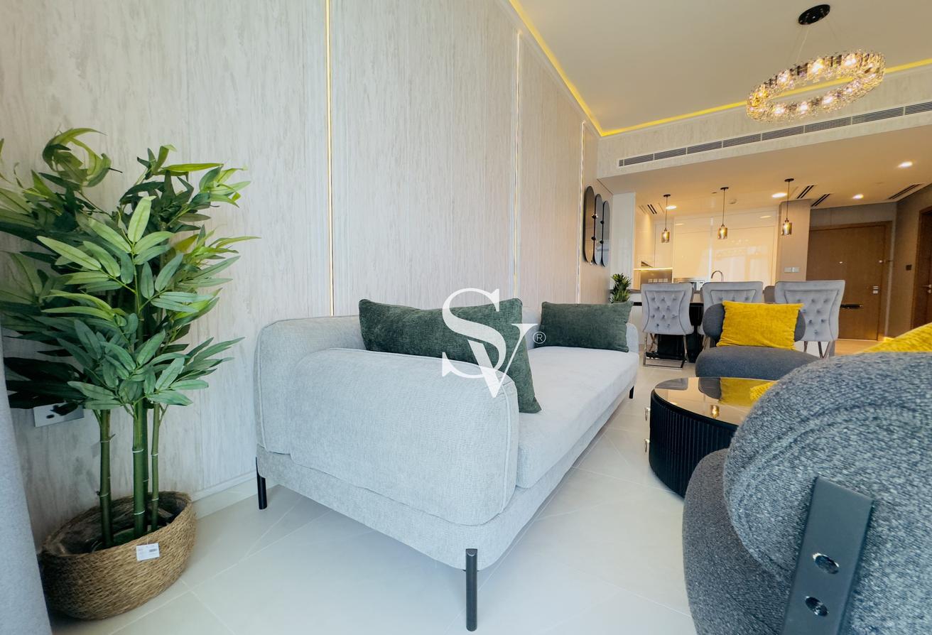 Fully Upgraded | Canal View | Vacant photo 5