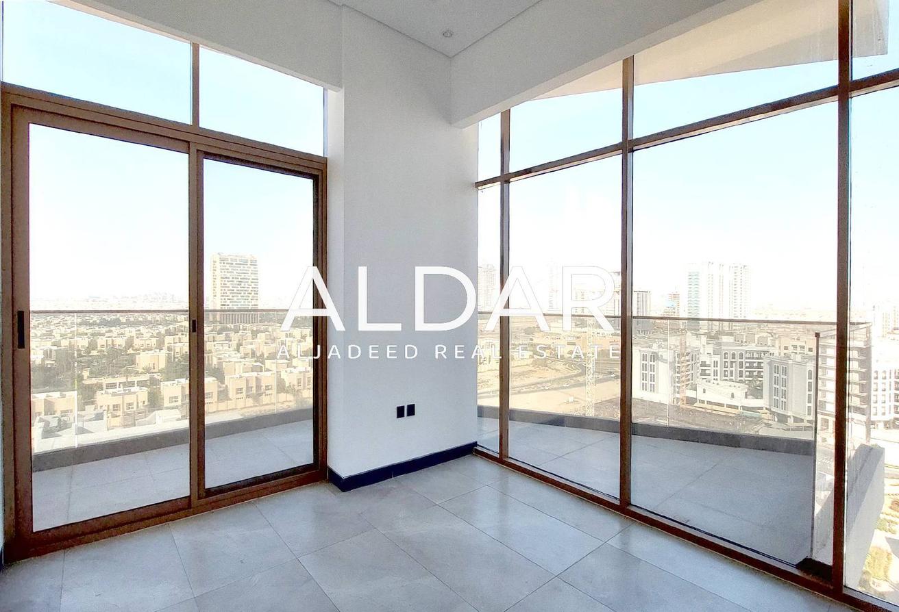 Spacious | Open View | Vacant | Well Maintained photo 6