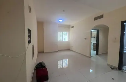 Apartment - 1 Bedroom - 2 Bathrooms for rent in New Al Taawun Road - Al Taawun - Sharjah