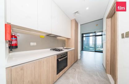Apartment - Studio - 1 for sale in Peninsula Two - Peninsula - Business Bay - Dubai