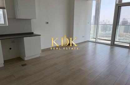 Apartment - 1 - 1 for rent in Bloom Towers B - Bloom Towers - District 10 - Jumeirah Village Circle - Dubai
