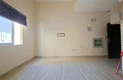 Apartment - Studio for rent in Fire Station Road - Muwaileh - Sharjah
