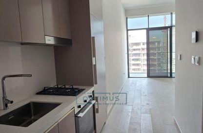 Apartment - Studio - 1 for rent in Azizi Riviera Beachfront Tower A - Azizi Riviera Beachfront - Azizi Riviera - Meydan One - Meydan - Dubai