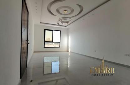 Villa - 3 Bedrooms - 5 Bathrooms for sale in Al Yasmeen 1 - Al Yasmeen - Ajman