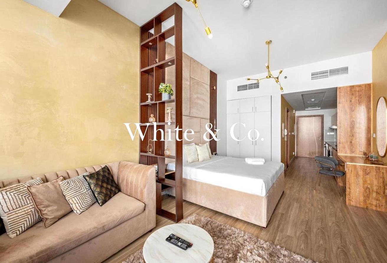 Burj View | Luxury Unit | Prime Location photo 6
