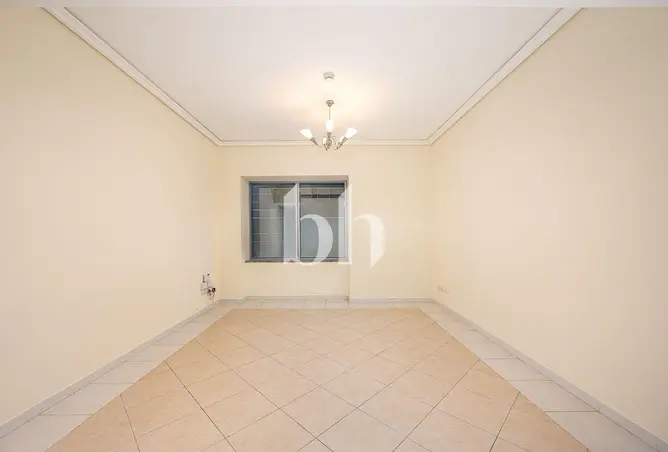 136564378 - Property Image 3