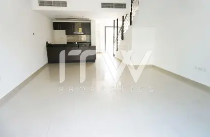 تاون هاوس - 3 غرف نوم - 4 حمامات للايجار في طراز معاصر - فيلات الريف - الريف - أبوظبي