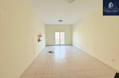 Apartment - 2 - 3 for rent in Building 129 - Cactus Cluster - Discovery Gardens - Dubai