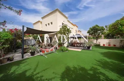 فيلا - 4 غرف نوم - 3 حمامات للبيع في الينابيع1 - الينابيع - دبي
