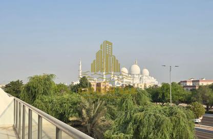 Apartment - 4 - 4 for rent in Sheikh Rashid Bin Saeed Street - Rawdhat Abu Dhabi - Abu Dhabi