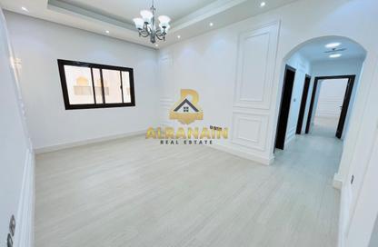 شقة - 2 غرف نوم - 2 حمامات للايجار في الزعفران - الخبيصي - العين