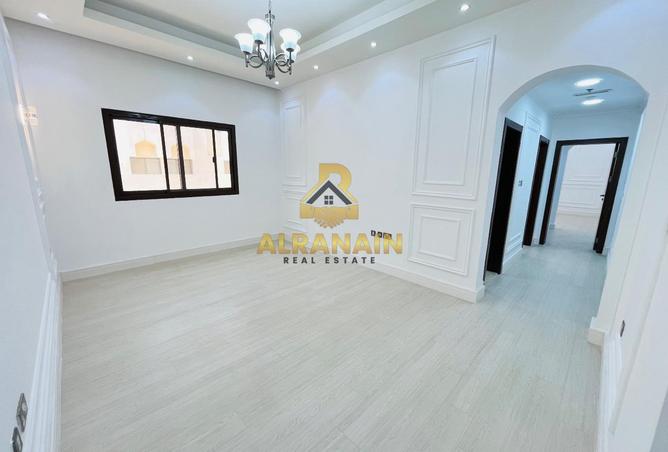115478411 - Property Image 2