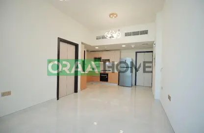 شقة - غرفة نوم - 1 حمام للايجار في سكايز من دانوب - ارجان - دبي