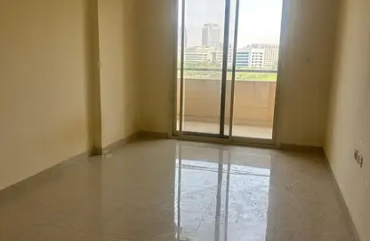 شقة - 1 حمام للايجار في بناية نايف 3 - نايف - ديرة - دبي شقة - 1 حمام للايجار في بناية نايف 3 - نايف - ديرة - دبي