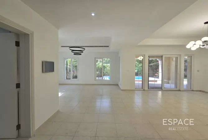 145959321 - Property Image 2