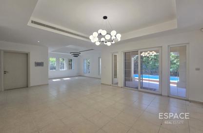 Villa - 4 - 4 for rent in Alvorada 2 - Alvorada - Arabian Ranches - Dubai
