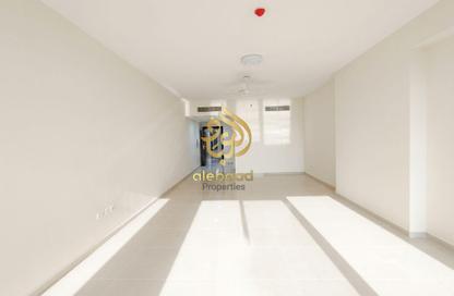 Apartment - 2 Bedrooms - 3 Bathrooms for rent in Iliyaa Tower 2 - Al Qusais Industrial Area 3 - Al Qusais Industrial Area - Al Qusais - Dubai