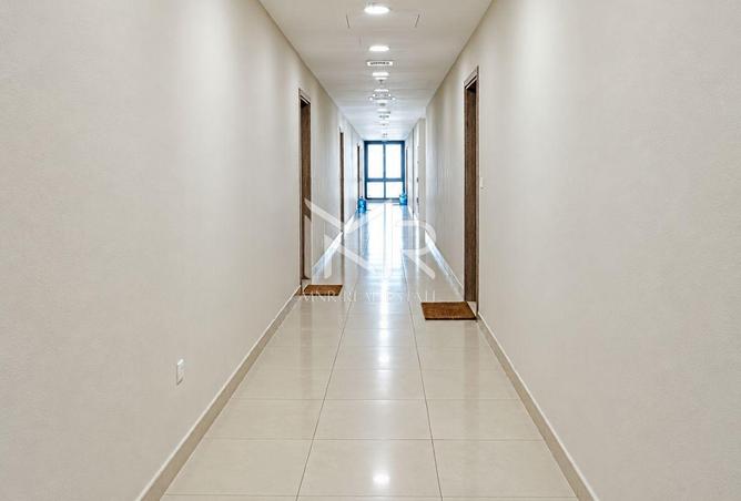 Stunning view | Prime Location | Spacious Layout