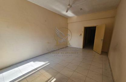 Apartment - 2 - 2 for rent in Zayd Bin Aslam Street - Abu shagara - Sharjah