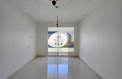 Apartment - 2 Bedrooms - 2 Bathrooms for rent in Al Qulaya'ah - Al Sharq - Sharjah Apartment - 2 Bedrooms - 2 Bathrooms for rent in Al Qulaya'ah - Al Sharq - Sharjah